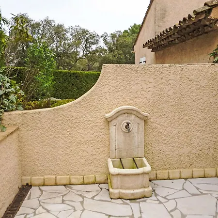 Domaine De Saint Martin By Interhome Semesterbostad Gassin