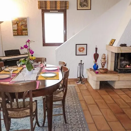 Domaine De Saint Martin By Interhome